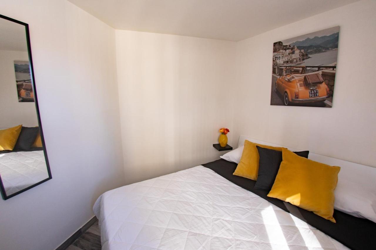 Donna Carmen Casa Vacanze Napoli Exterior foto